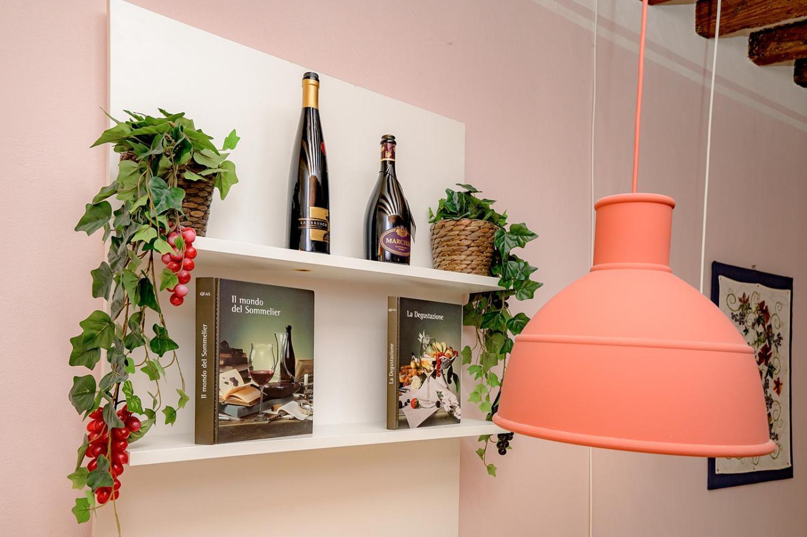 Apartament La Casa Del Vino Parma Zewnętrze zdjęcie