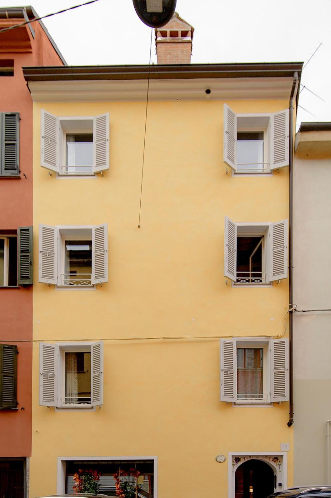 Apartament La Casa Del Vino Parma Zewnętrze zdjęcie